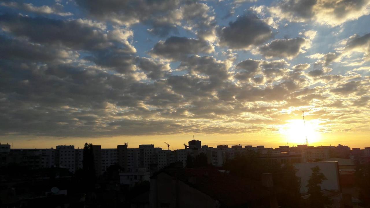 Atlas Accommodation Studio Romana de Lux Bucarest Esterno foto